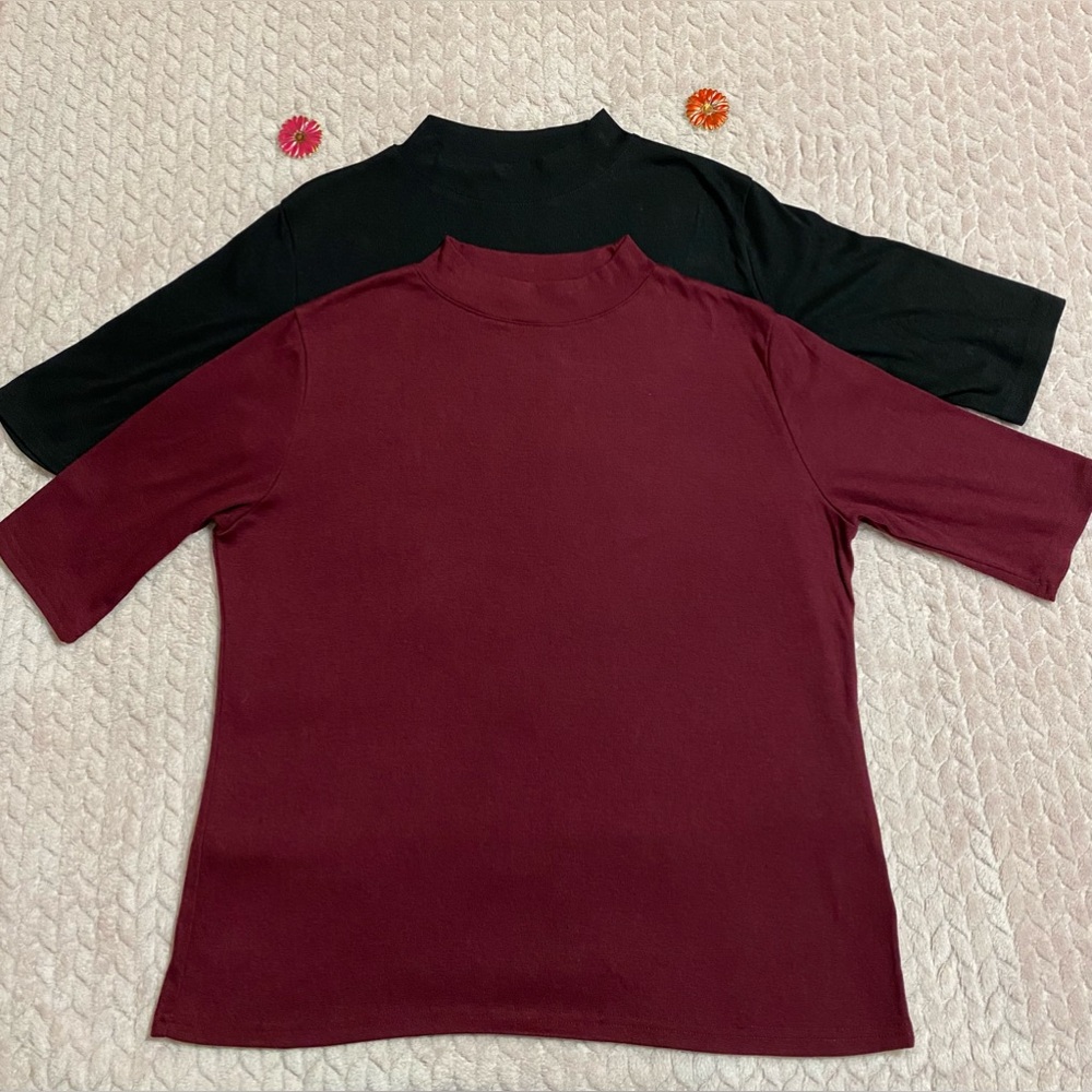 Pullover Mockneck Tops Burgundy and Black Size XL elbow sleeve